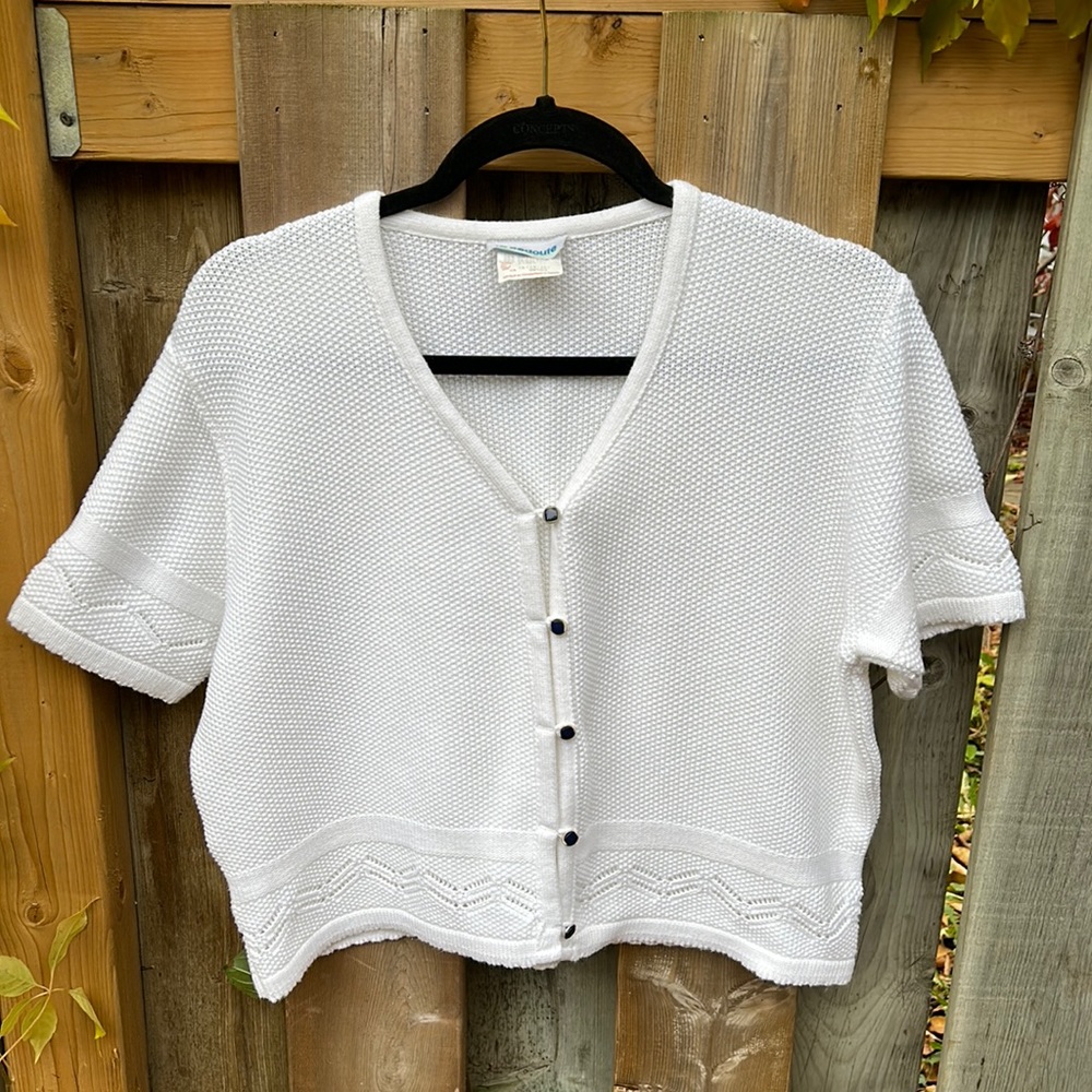 The perfect cropped knit